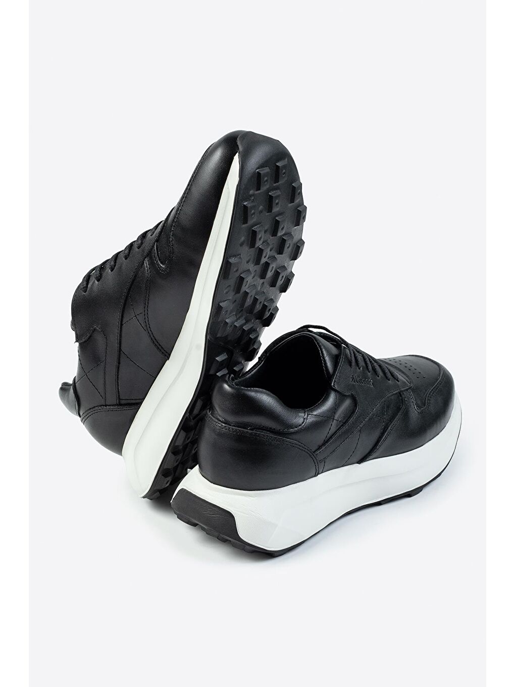 Siyah Nopa Hakiki Deri Erkek Sneaker-3