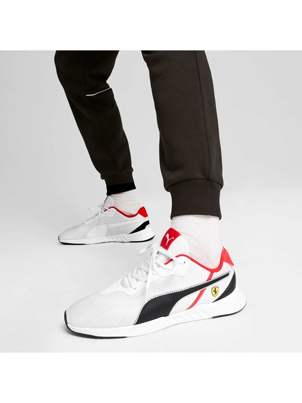 Beyaz Scuderia Ferrari Tiburion Unisex Spor Ayakkabı-7