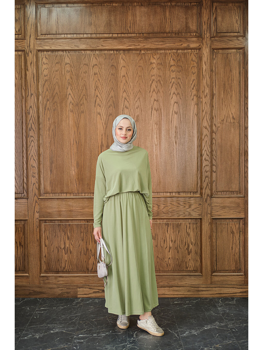 Kadın Oval Kesim Takım Yeşil-1