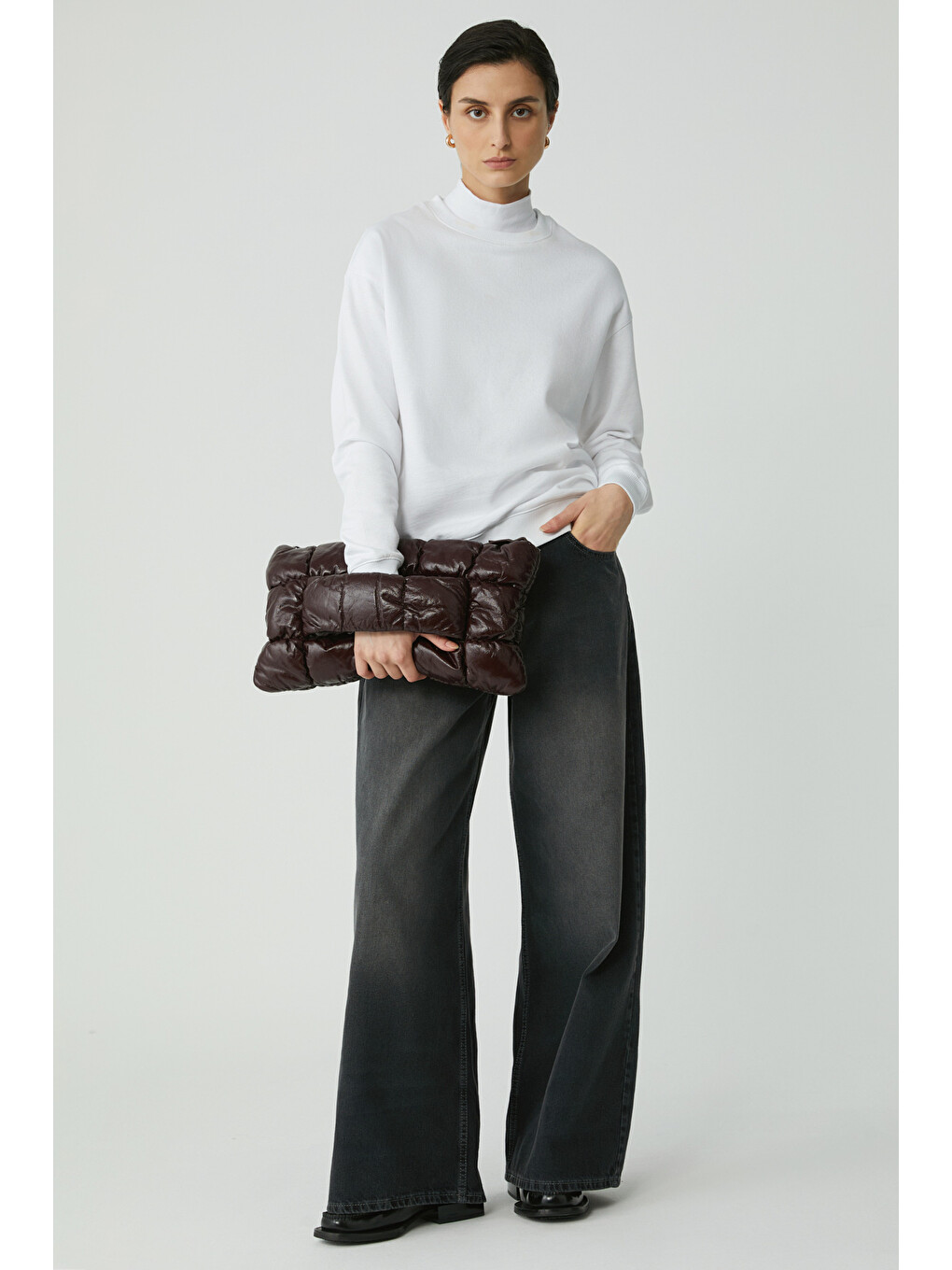 Alfreda Kadın Pamuklu Içi Polarlı Yumuşacık Yuvarlak Yaka Comfort Fit Basıc Beyaz Sweatshirt-1