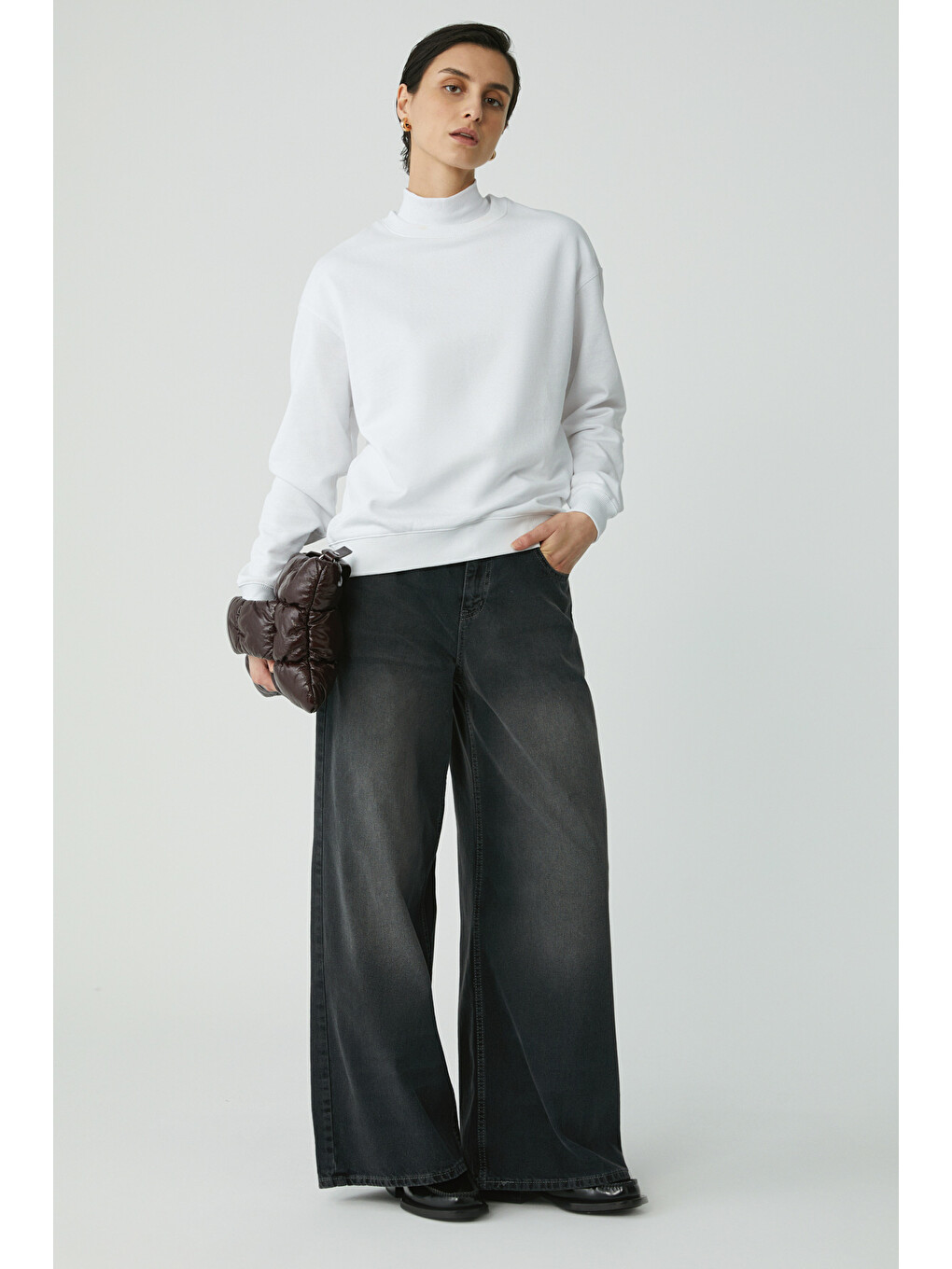 Alfreda Kadın Pamuklu Içi Polarlı Yumuşacık Yuvarlak Yaka Comfort Fit Basıc Beyaz Sweatshirt-2
