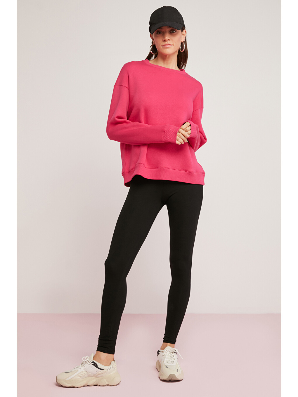 Alfreda Kadın Pamuklu Içi Polarlı Yumuşacık Yuvarlak Yaka Comfort Fit Basıc Pembe Sweatshirt-1
