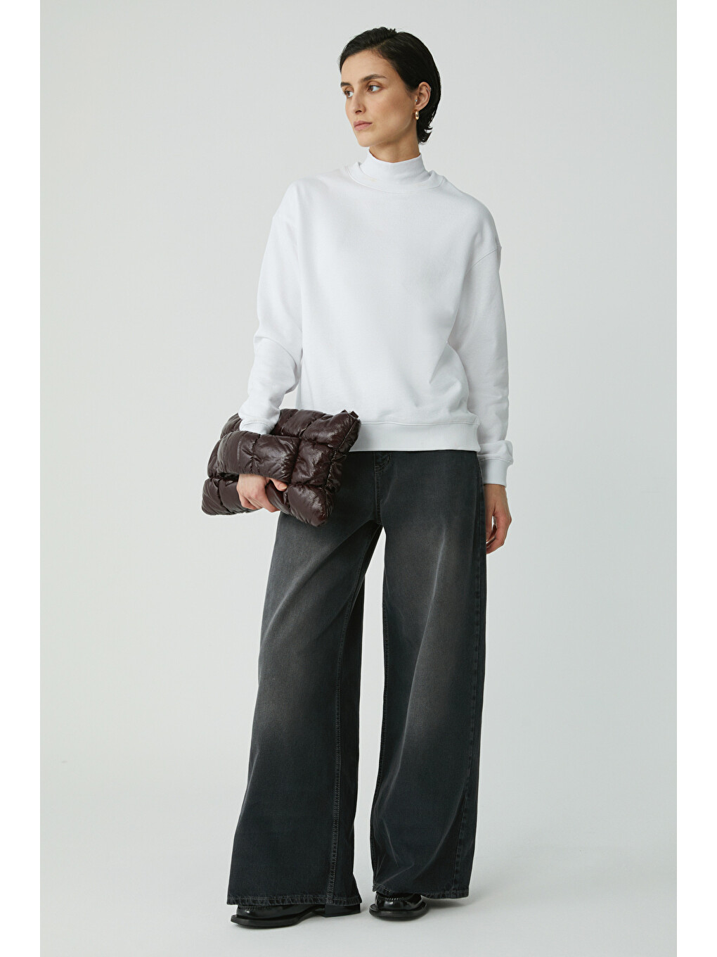 Alfreda Kadın Pamuklu Içi Polarlı Yumuşacık Yuvarlak Yaka Comfort Fit Basıc Beyaz Sweatshirt-3