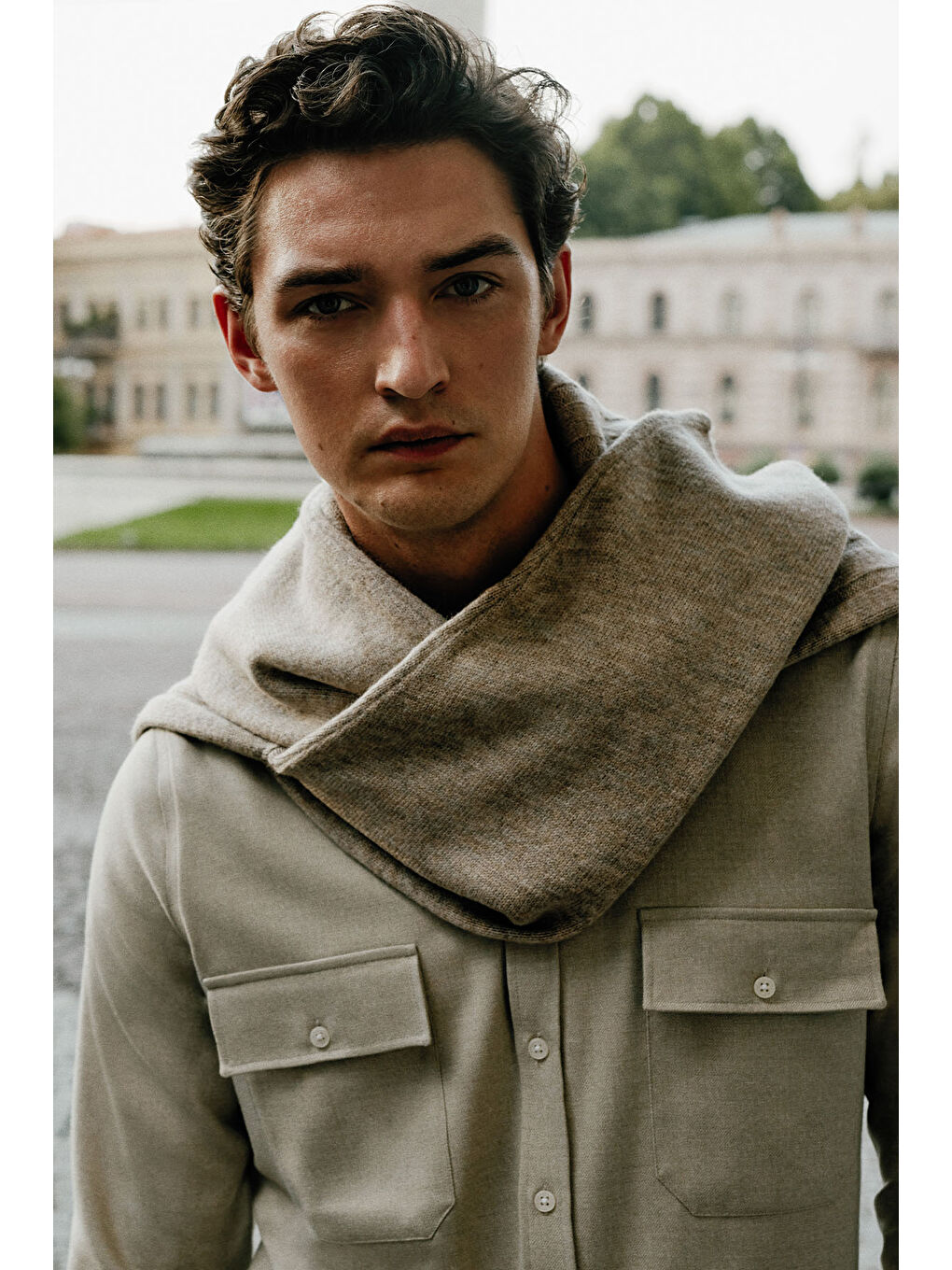 Erkek Bej Oxford Slim Fit Dar Kesim Klasik Yaka Çift Kapak Cepli Gömlek-4