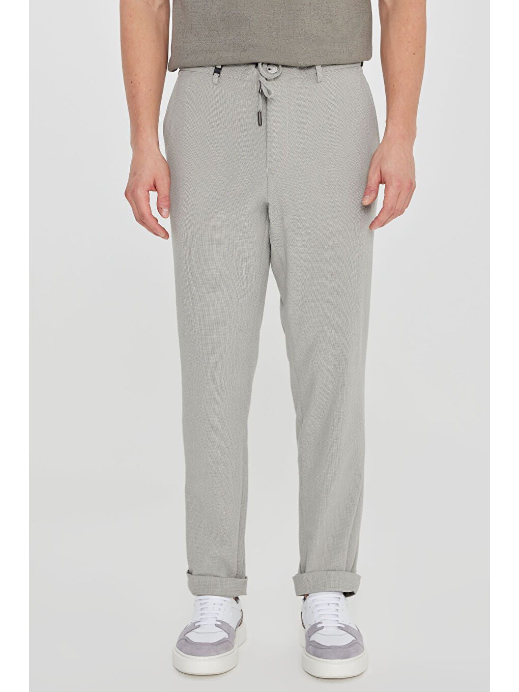Erkek Gri Slim Fit Beli Bağlamalı Gofre Desenli Yan Cep Casual Pantolon-1