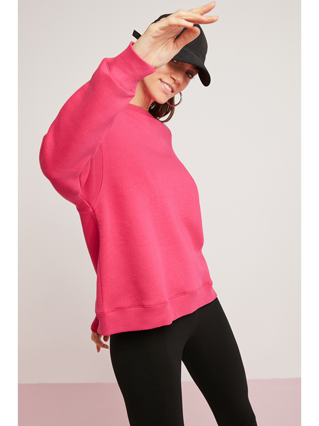 Alfreda Kadın Pamuklu Içi Polarlı Yumuşacık Yuvarlak Yaka Comfort Fit Basıc Pembe Sweatshirt-5