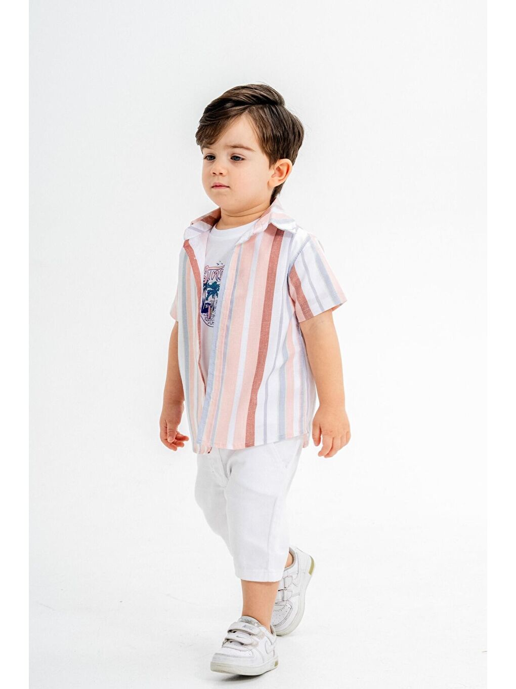 Beyaz Tarz Gömlekli Çizgili Belden Ayarlanabilir Kısa Kollu Şortlu 3'lü Takım-2