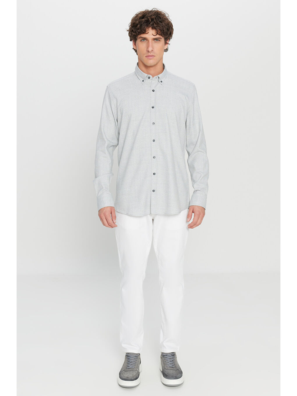 Erkek Gri Slim Fit Dar Kesim Düğmeli Yaka Kareli Gömlek-1