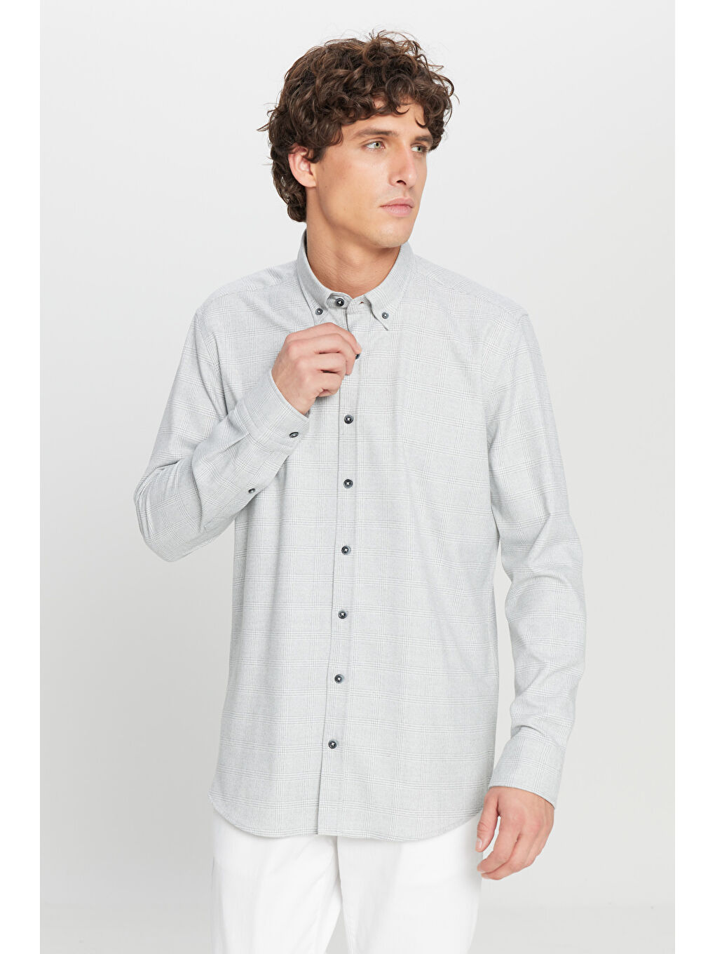 Erkek Gri Slim Fit Dar Kesim Düğmeli Yaka Kareli Gömlek-2