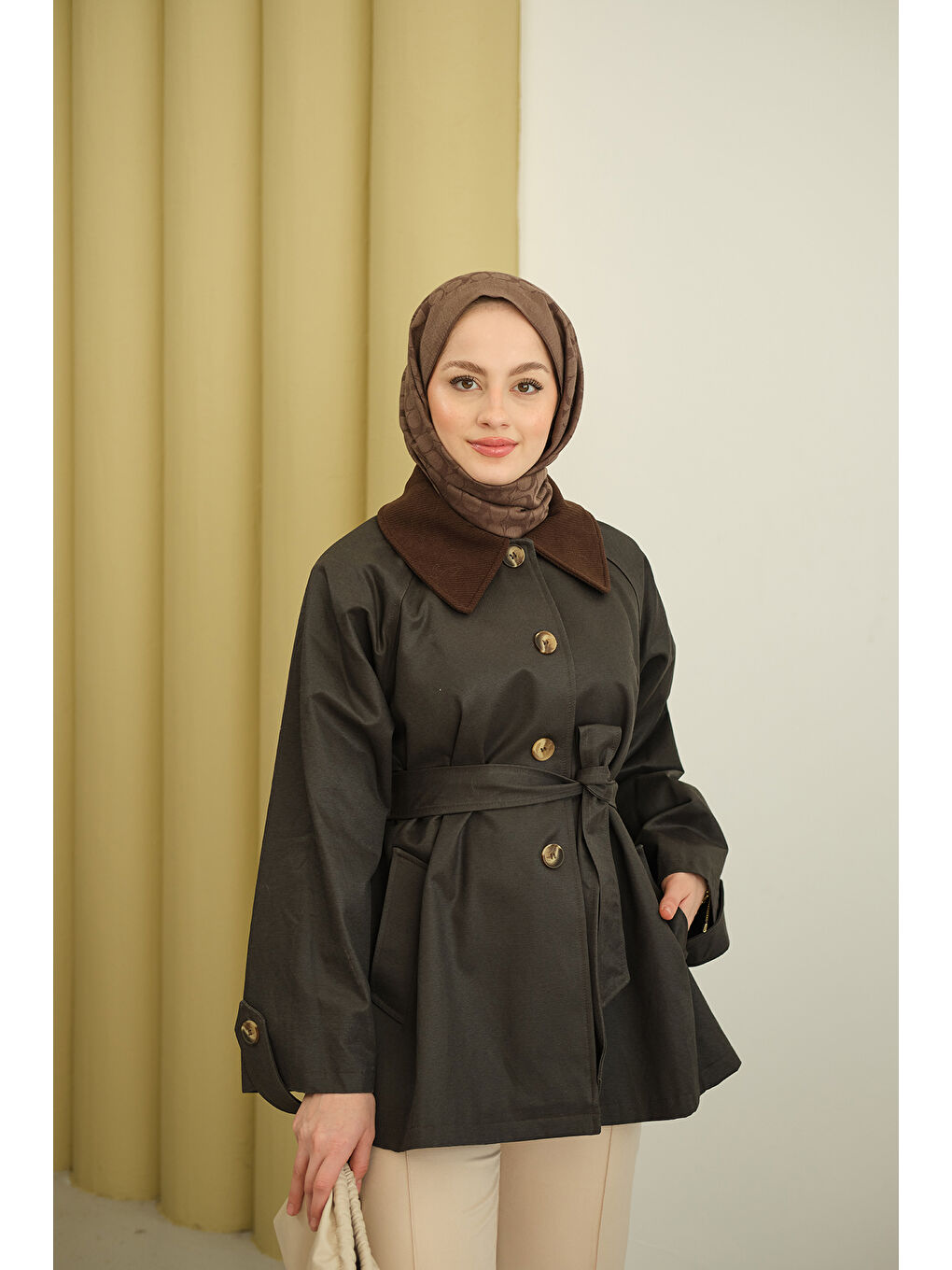 Kadın Yakası Kadife Trenç Kahverengi-2