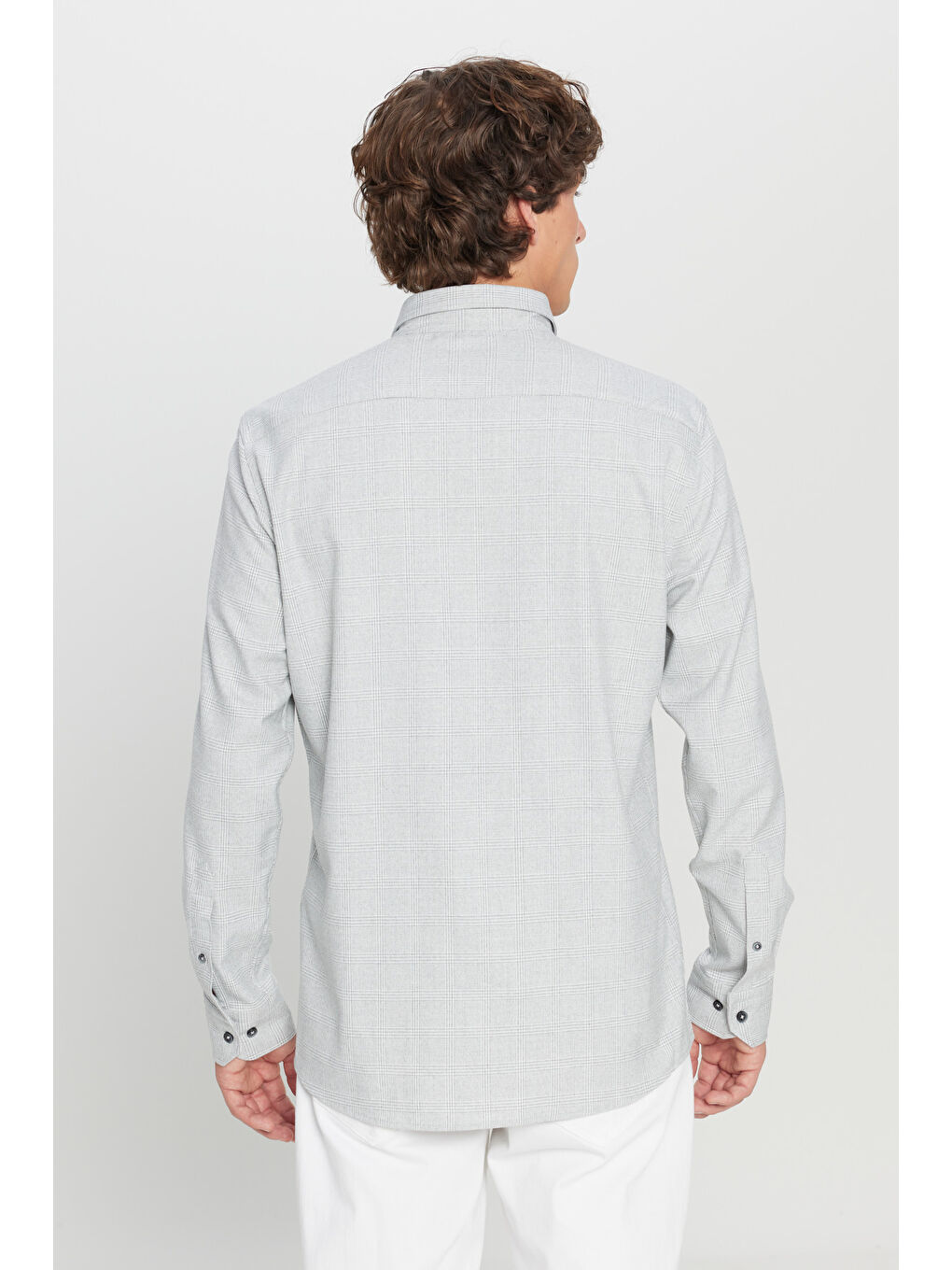 Erkek Gri Slim Fit Dar Kesim Düğmeli Yaka Kareli Gömlek-4
