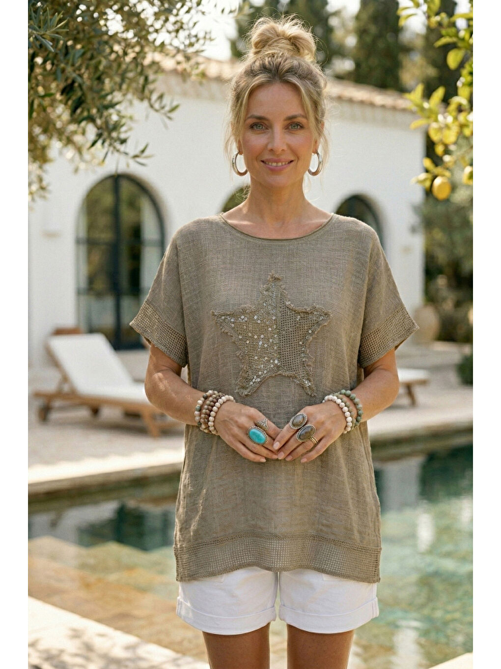 Haki Yuvarlak Yaka Düşük Kol Etek Ve Kol Ucu File Detaylı Yıldız Aplikeli Casual Dokuma Bluz 65 60-2