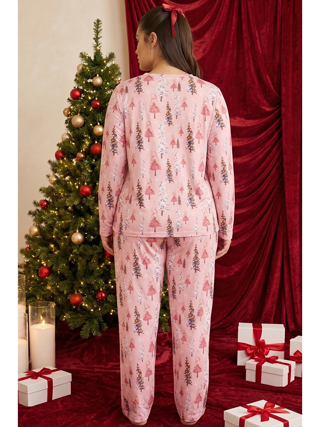 Pembe Yılbaşı Temalı Desenli Termal Kumaşlı Ultra Soft Yumuşak Büyük Beden Battal Boy Örme Pijama Ta-2