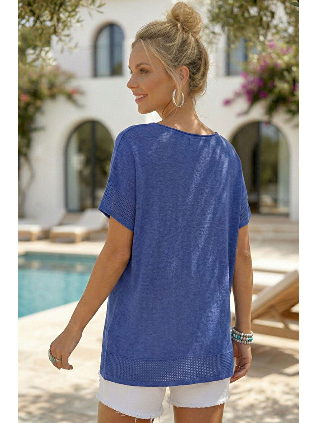 Mavi Yuvarlak Yaka Düşük Kol Etek Ve Kol Ucu File Detaylı Yıldız Aplikeli Casual Dokuma Bluz 65 60-3