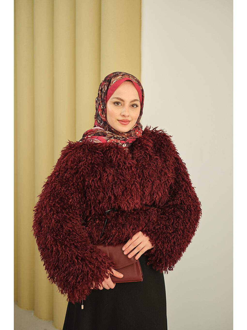 Kadın Kıvırcık Detay Kürk Kaban Bordo-2