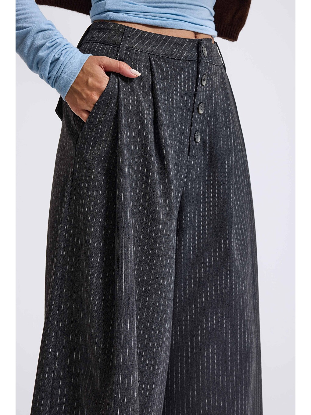 Kadın Antrasit Çizgili W6-45 Baggy Bermuda Şort Pantolon-6