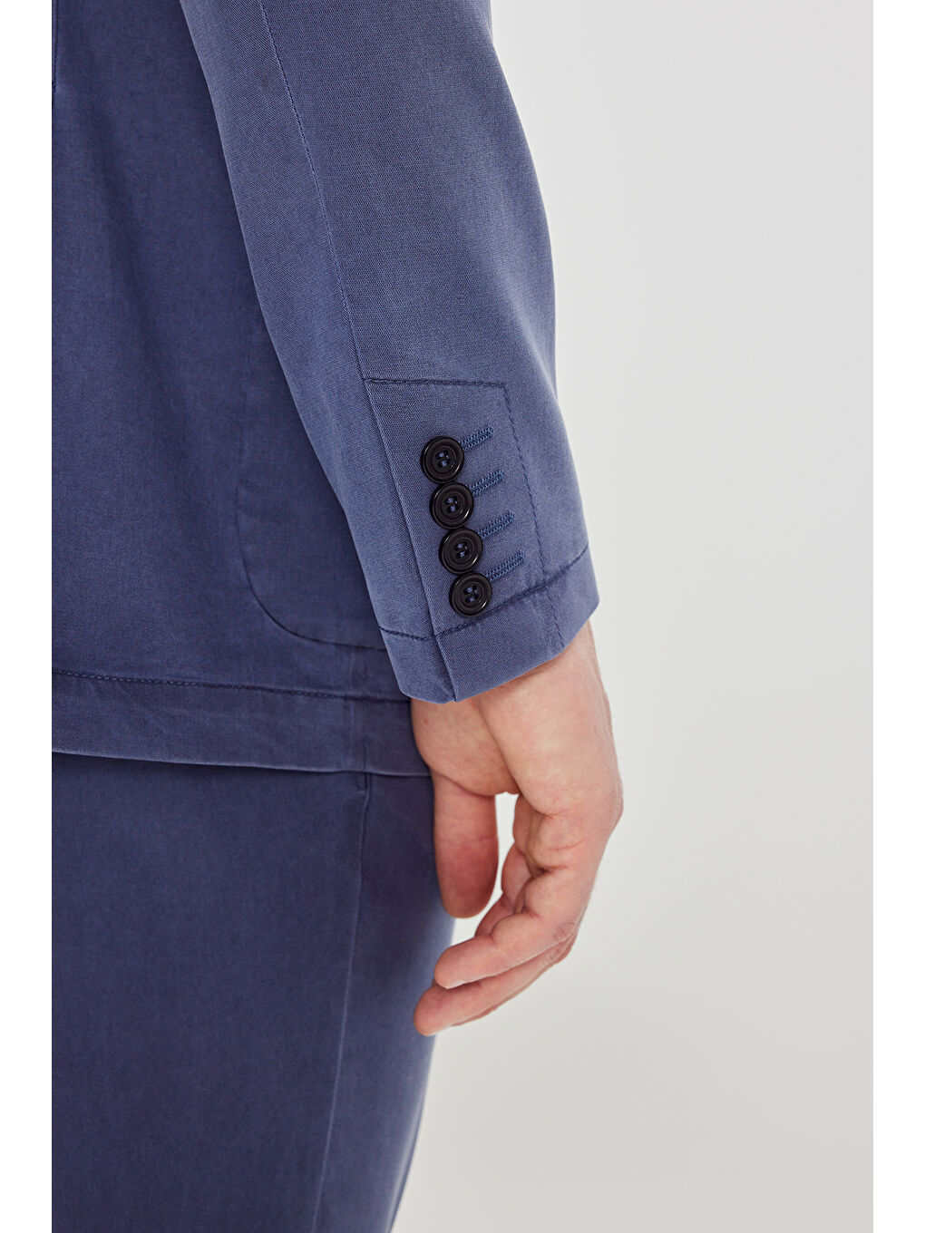 Erkek Mavi Slim Fit Mono Yaka Beli Bağlamalı Torba Cepli Esnek Takım Elbise-6