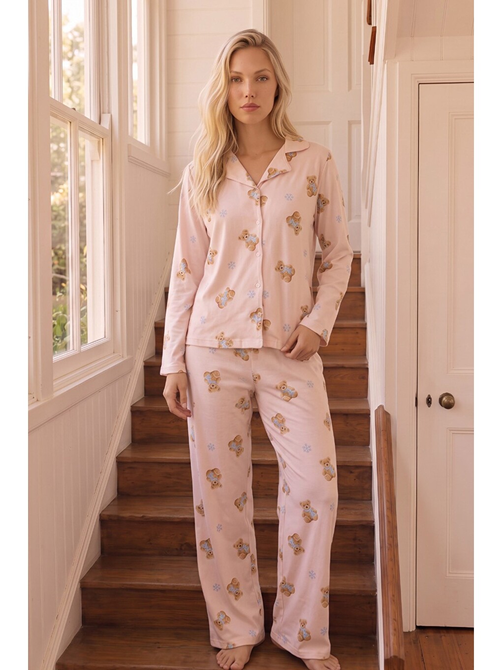Pembe Desenli Termal Kumaşlı Ultra Soft Yumuşak Düğmeli Örme Pijama Takımı-1