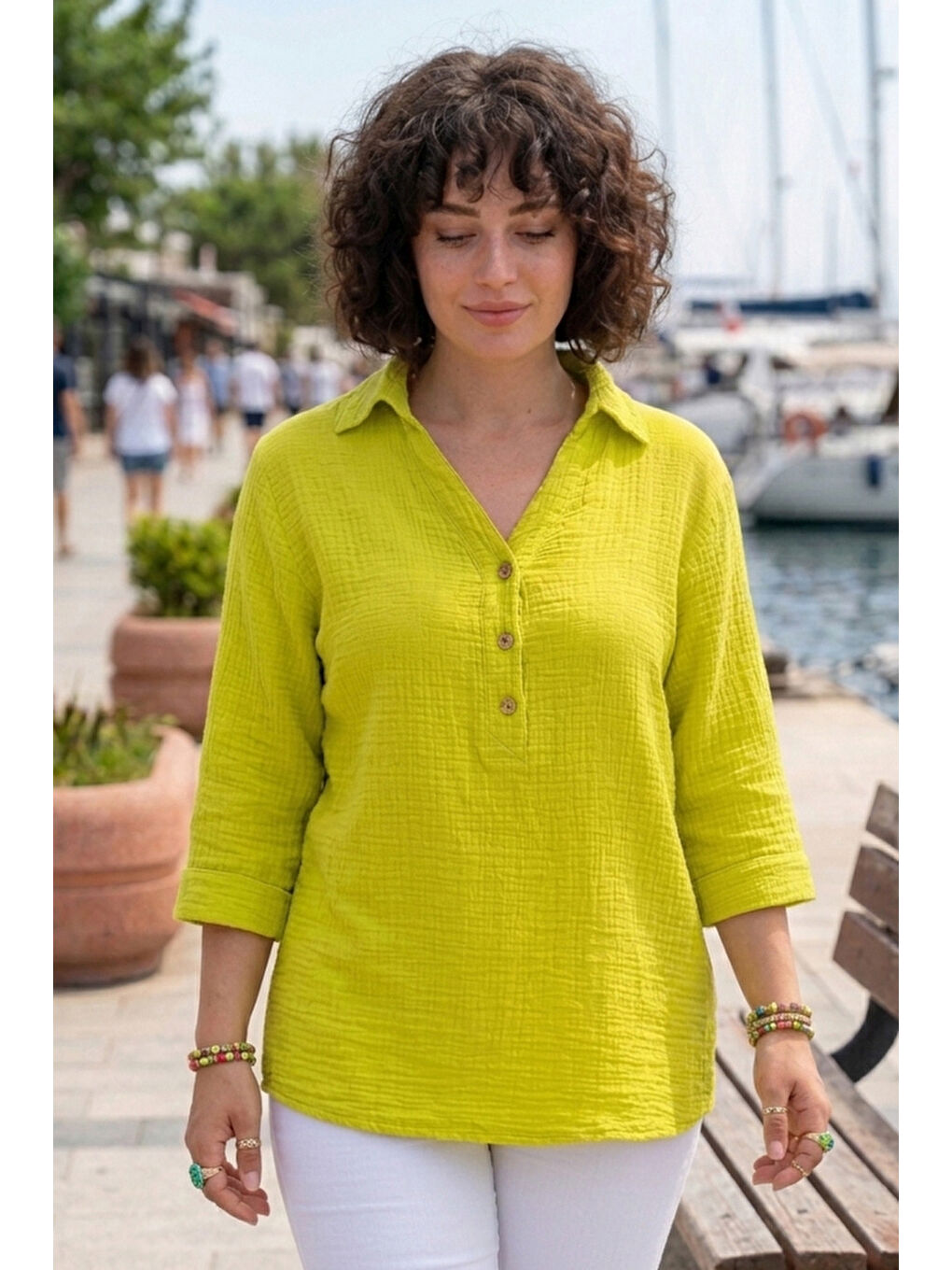Fıstık Yeşili Gömlek Yaka Düğmeli 3/4 Kol Yanları Düğmeli Casual Müslin Dokuma Bluz 67 67-1