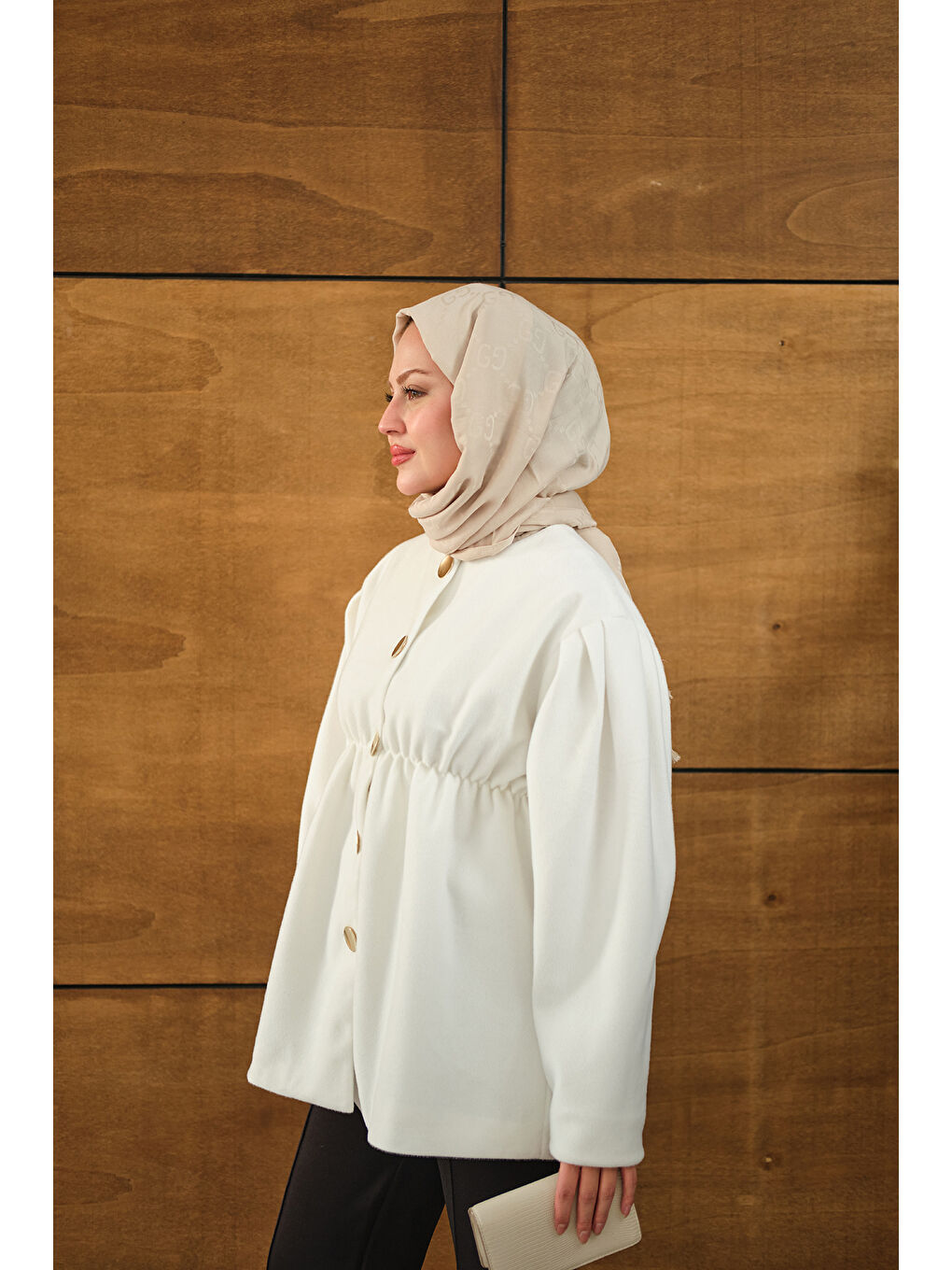 Kadın Beli Lastikli Angora Ceket Beyaz-3