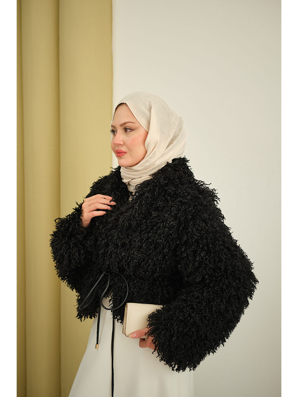 Kadın Kadın Kıvırcık Detay Kürk Kaban Siyah-2