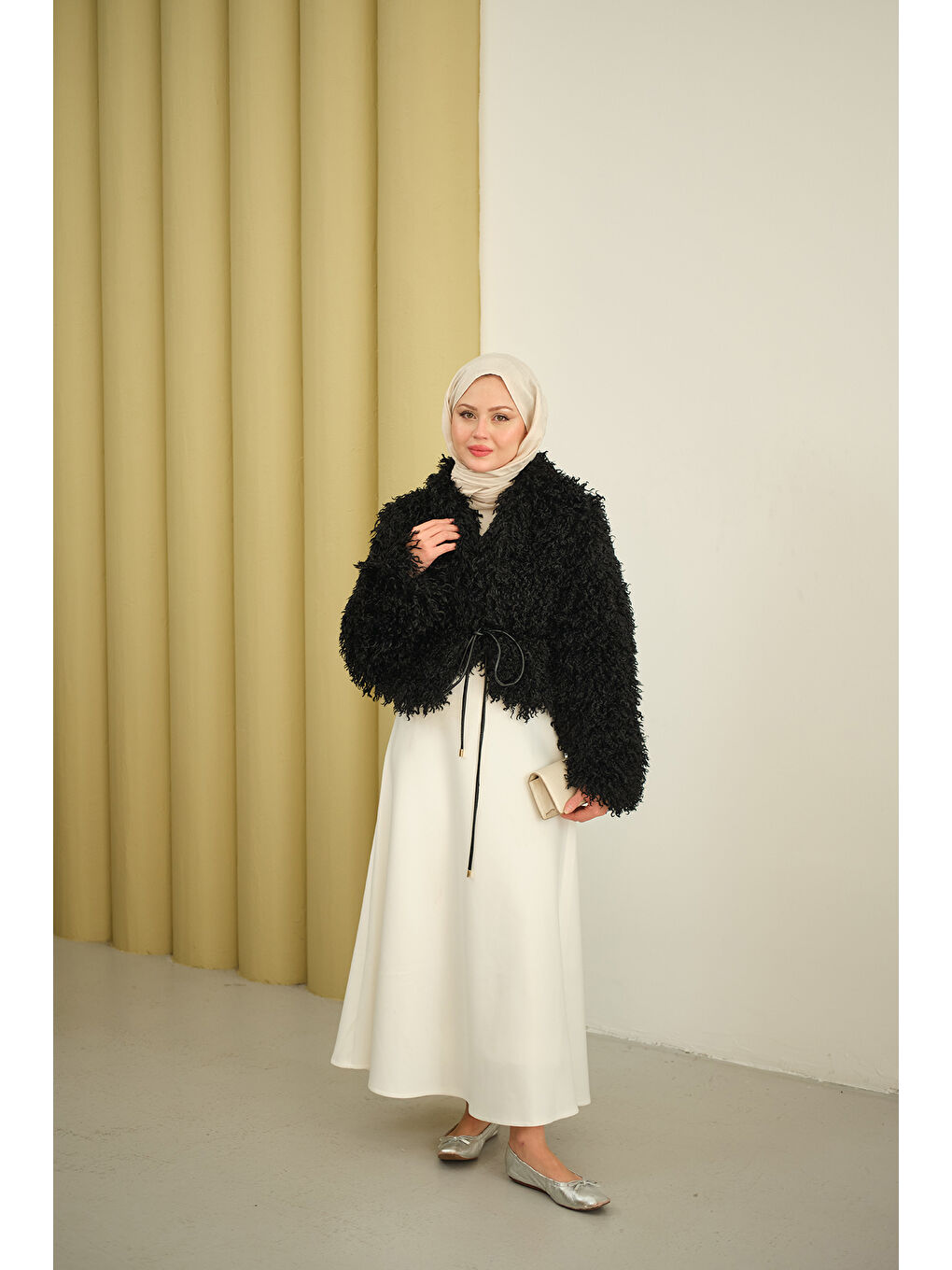 Kadın Kadın Kıvırcık Detay Kürk Kaban Siyah-3