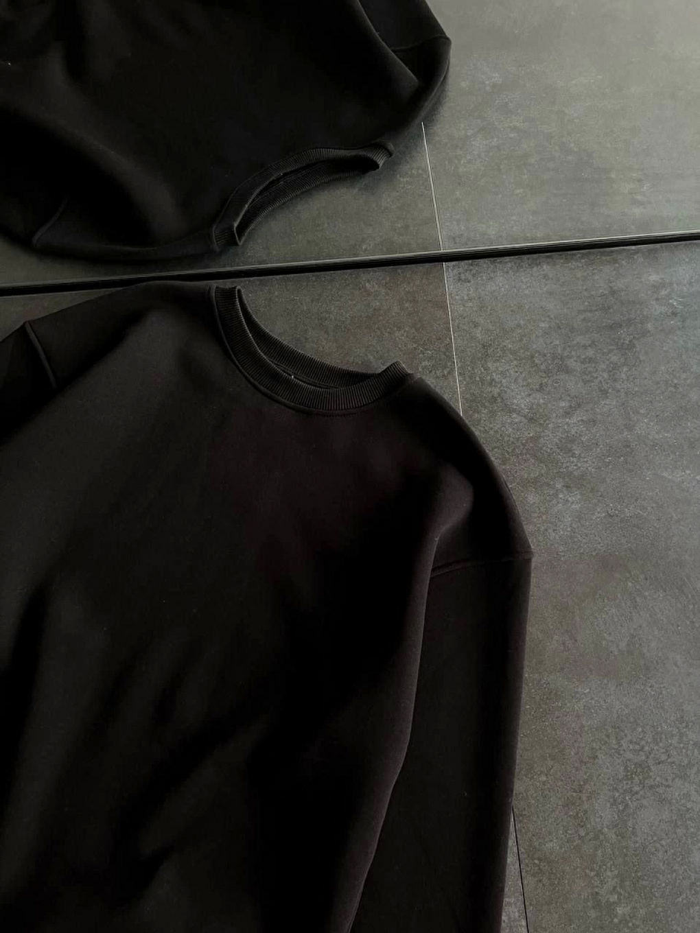 Kışlık Bisiklet Yaka Üç İplik Basic Sweatshirt - Siyah-2