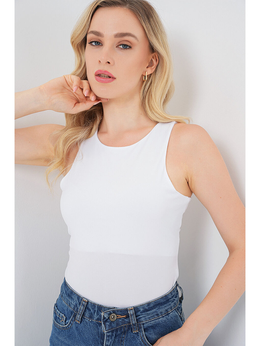 Kadın Halter Yaka Çıtçıtlı Body 972 - Beyaz