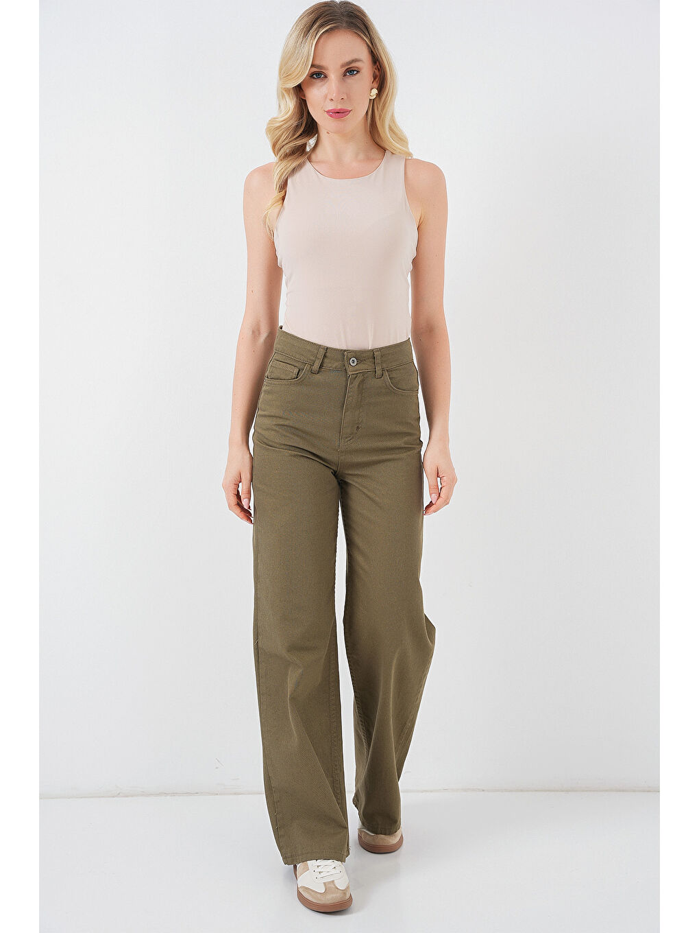 Kadın Halter Yaka Çıtçıtlı Body 972 - Bej-1