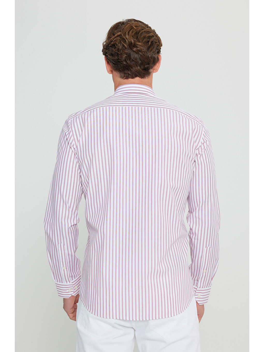 Erkek Beyaz-Bordo %100 Pamuk Slim Fit Dar Kesim Düğmeli Yaka Armürlü Gömlek-5