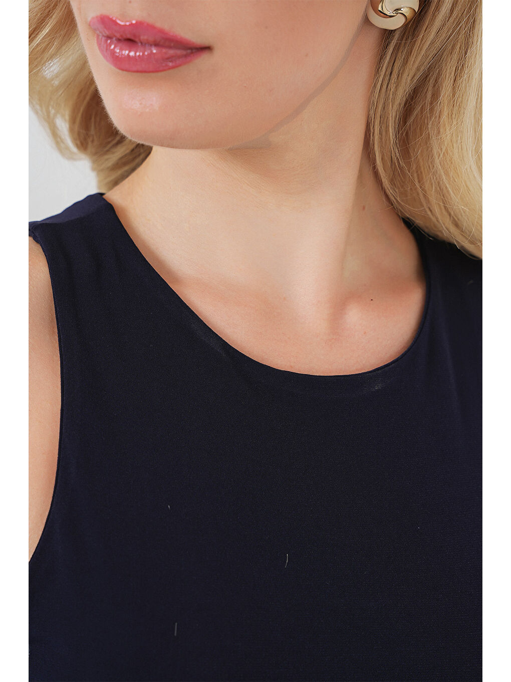 Kadın Halter Yaka Çıtçıtlı Body 972 - Lacivert-5