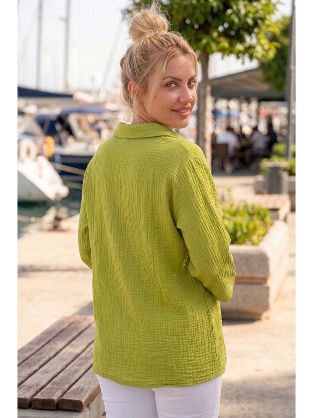 Yeşil Gömlek Yaka Düğmeli 3/4 Kol Yanları Düğmeli Casual Müslin Dokuma Bluz 67 67-4