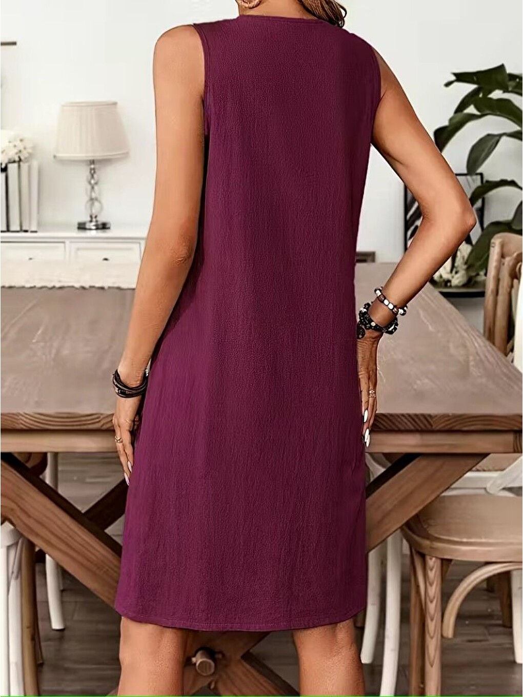 Bordo Kadın Askılı V Yakalı Mini Elbise-3