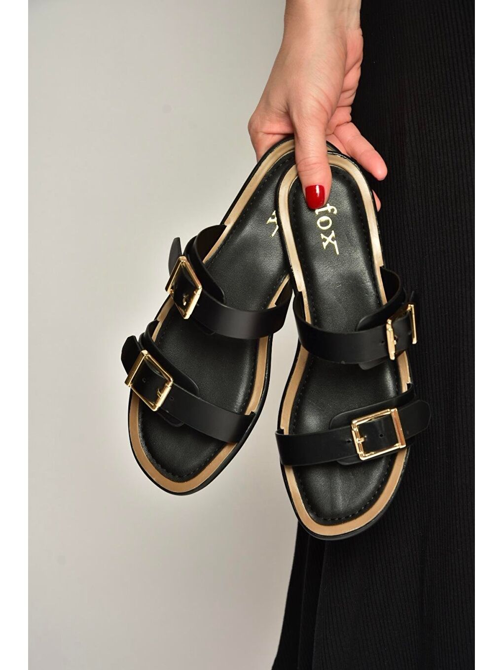 Siyah Kadın Terlik Y973291109-1