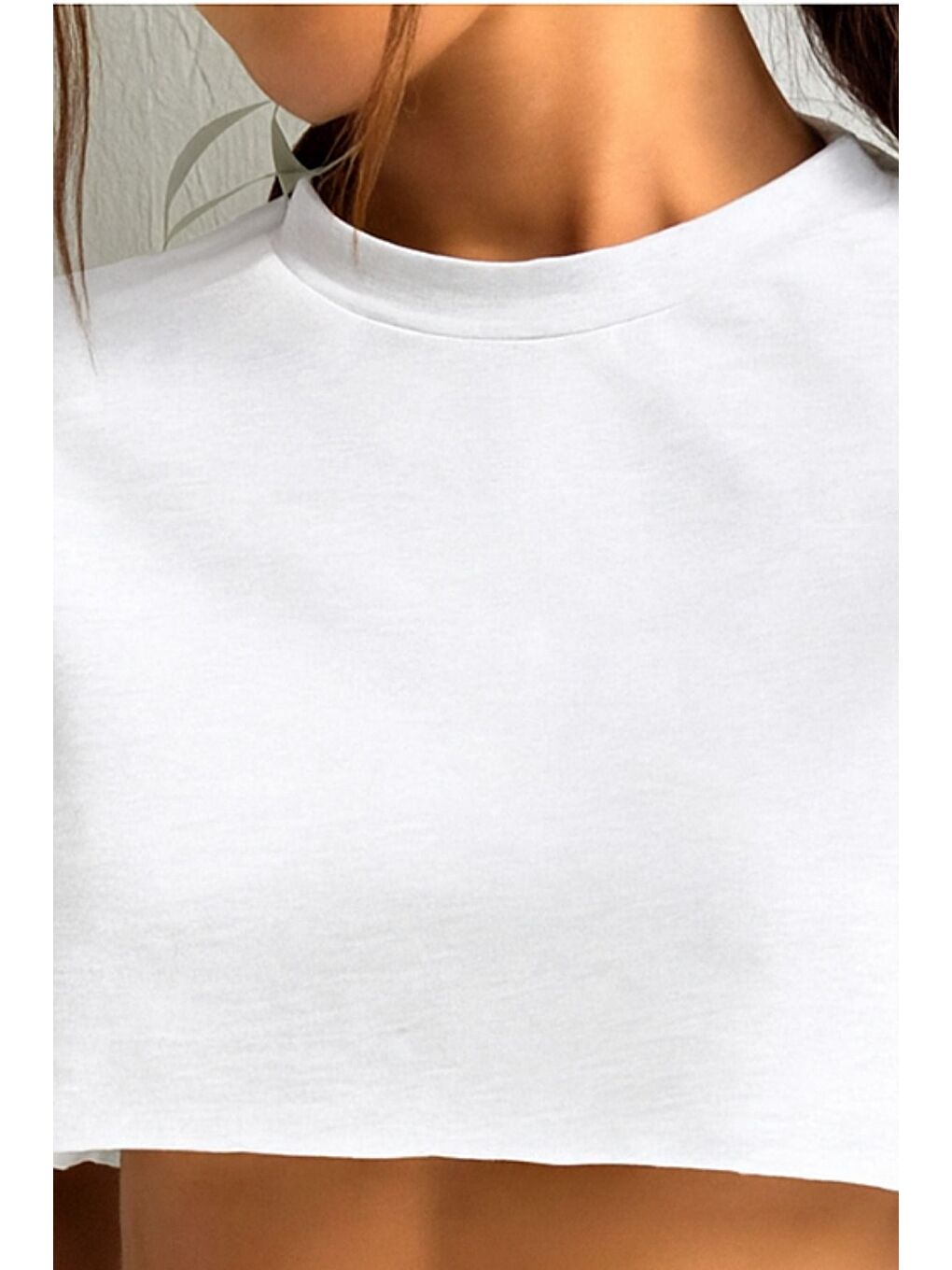 Kadın Beyaz Bisiklet Yaka Oversize Crop T-Shirt-1