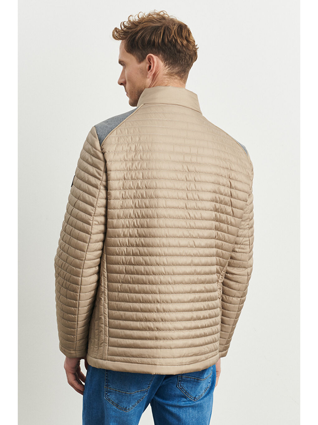 Erkek Bej Standart Fit Normal Kesim Soğuk Hava Geçirmez Desenli Şişme Mont-5