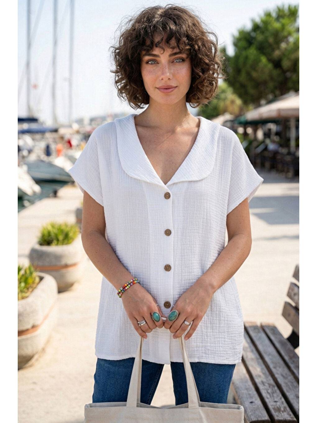 Beyaz Bebe Yaka Düşük Kol Düğmeli Casual Müslin Oversize Dokuma Bluz 70 65-2