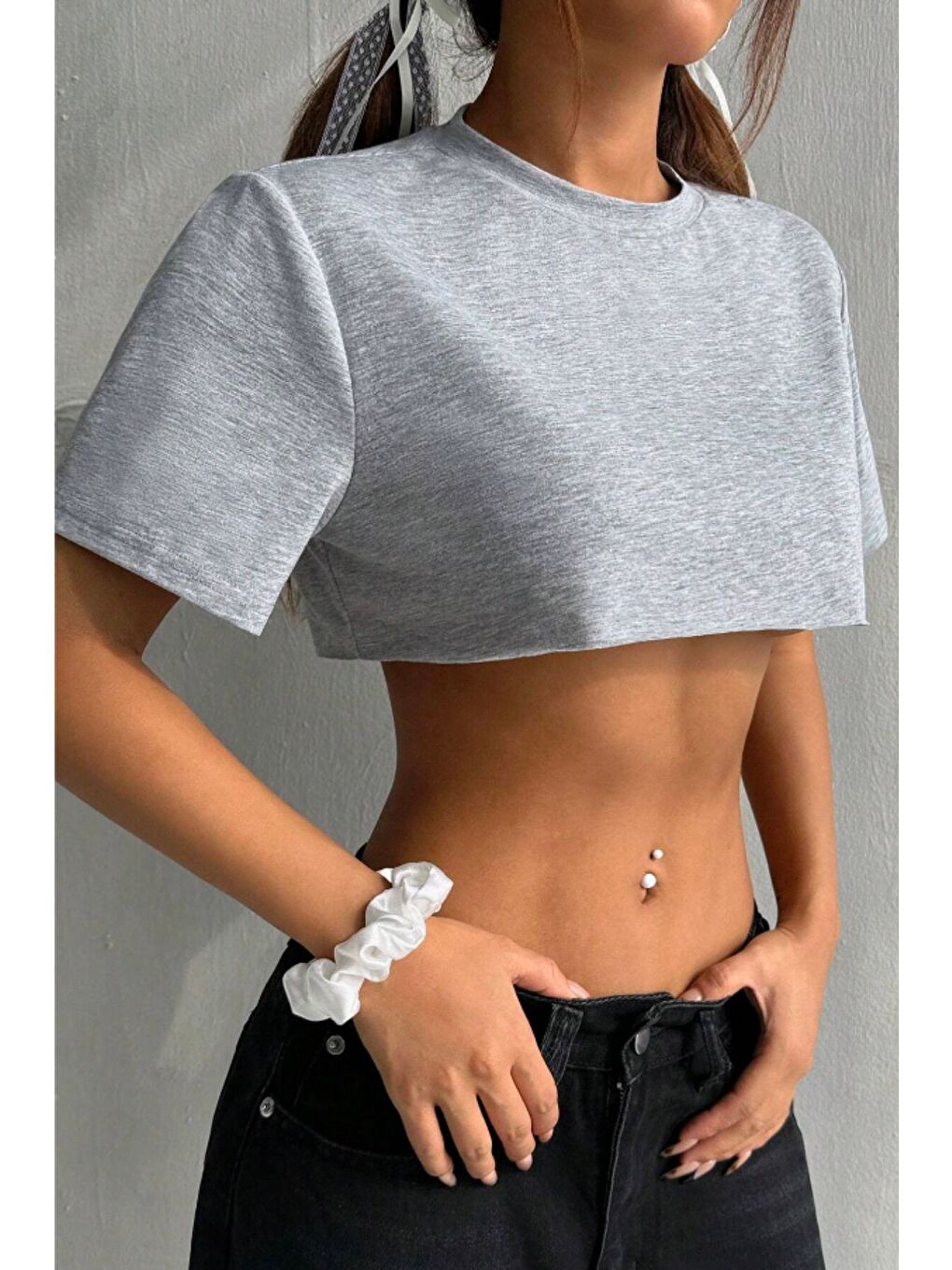 Kadın Gri Bisiklet Yaka Oversize Crop T-Shirt-2
