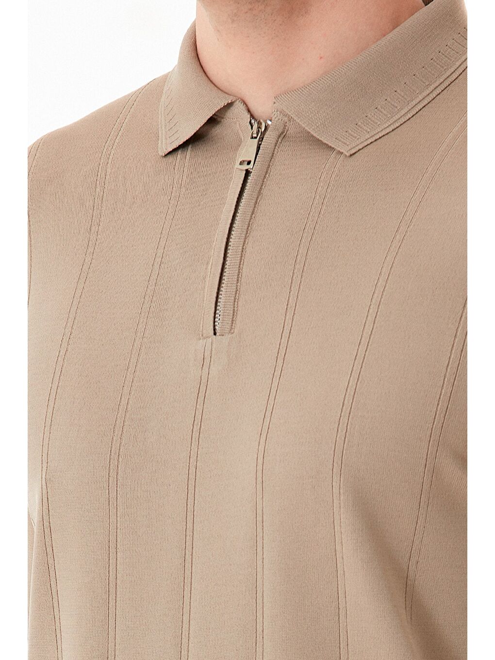 Bej Şeritli Polo Yaka Yarım Fermuarlı Triko Tişört-4