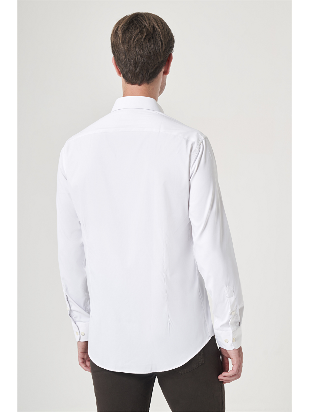 Beyaz Sert Yaka Uzun Kol Cepsiz Slim Fit Esnek Su İtici Gömlek 1004260234-4