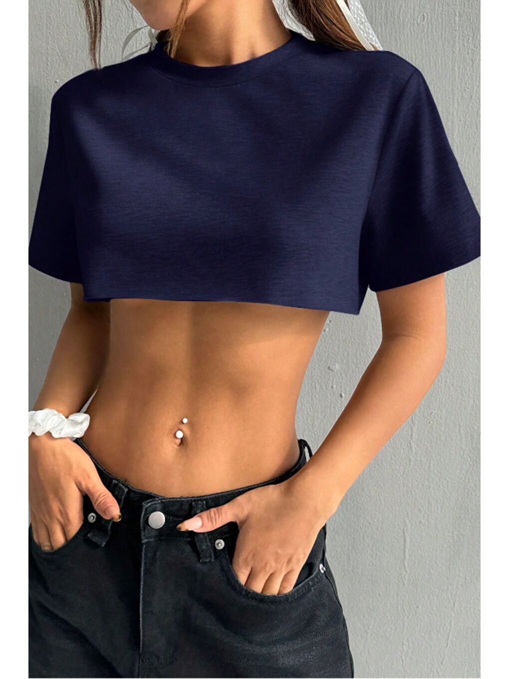 Kadın Lacivert Bisiklet Yaka Oversize Crop T-Shirt