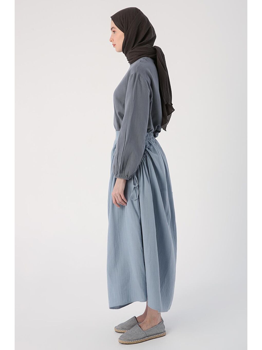 Mavi %100 Pamuk Yanları Büzgü Detaylı Kloş Etek-2