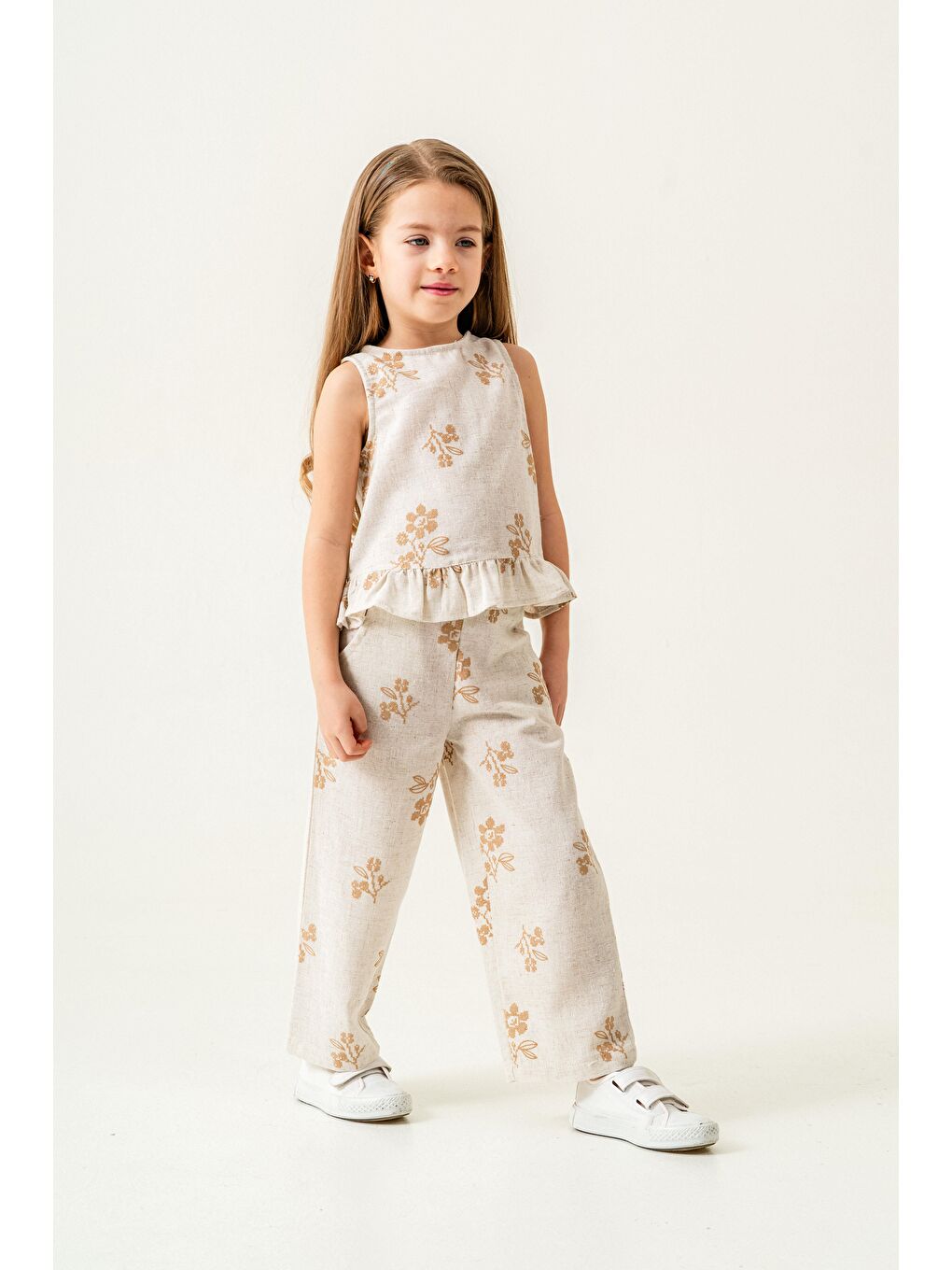 Bej Kız Çocuk Ekru Çiçek Desenli Poplin Keten Bluz Ve Pantolon Takımı-2
