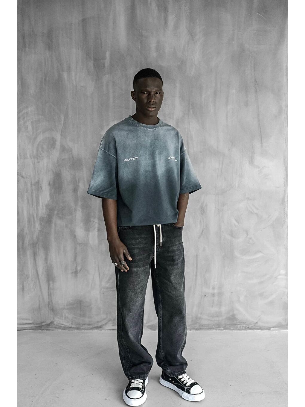 Erkek Renk Geçişli Baskılı Oversize Yıkamalı Tişört Siyah-3