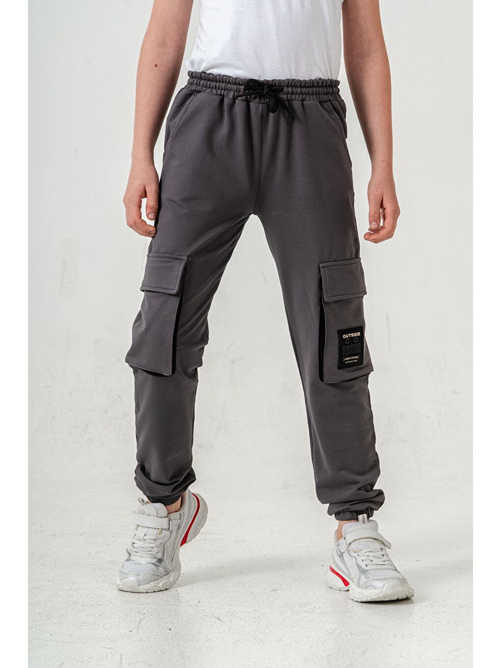 Gri Çift Kargo Cepli Sol Cep Kapagı Armalı Erkek Çoçuk Eşofman Altı-1