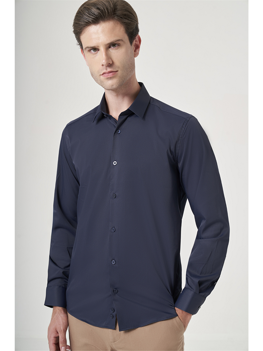 Lacivert Sert Yaka Uzun Kol Cepsiz Slim Fit Esnek Su İtici Gömlek 1004260234-2