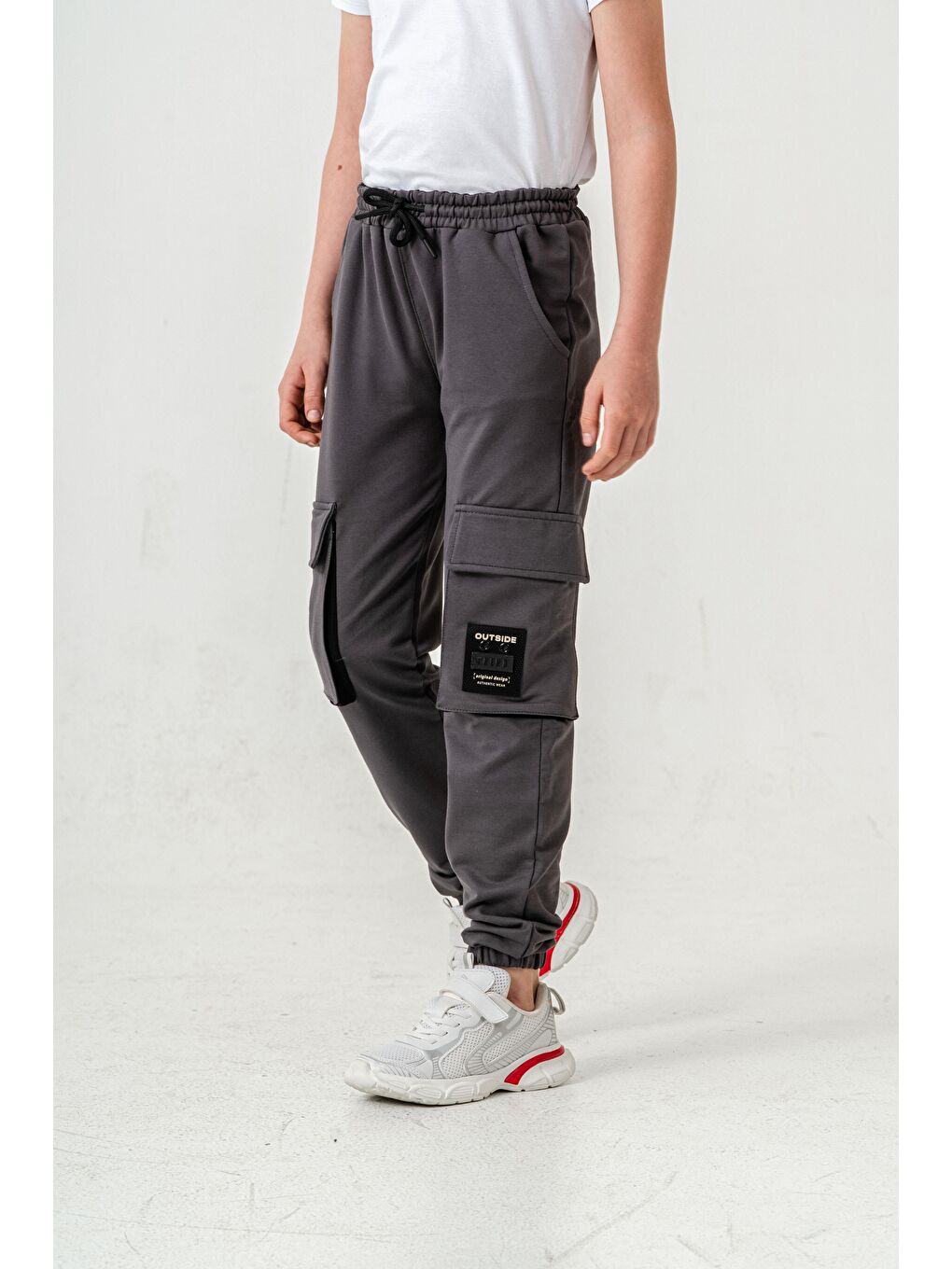 Gri Çift Kargo Cepli Sol Cep Kapagı Armalı Erkek Çoçuk Eşofman Altı-3