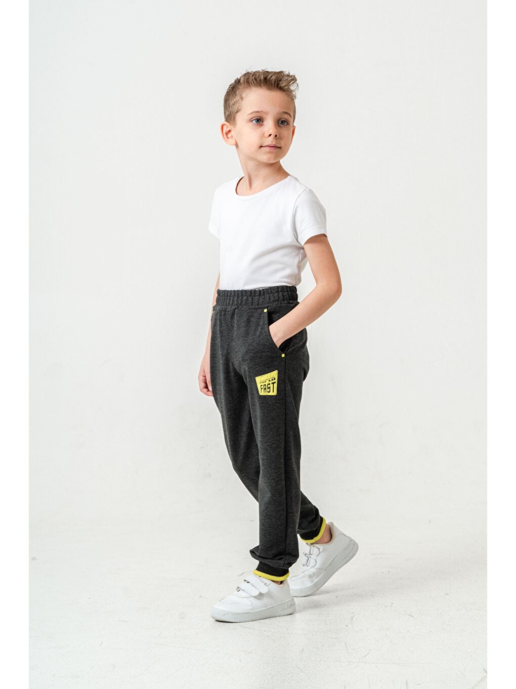 Antrasit Super Fast Baskılı Cep Kenarı Rivetli Erkek Çocuk Eşofman Altı-1