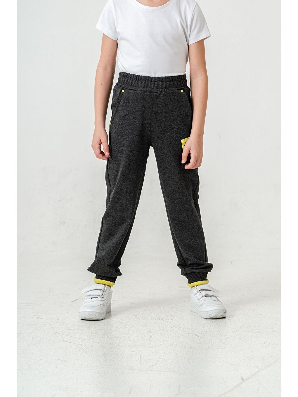 Antrasit Super Fast Baskılı Cep Kenarı Rivetli Erkek Çocuk Eşofman Altı-3