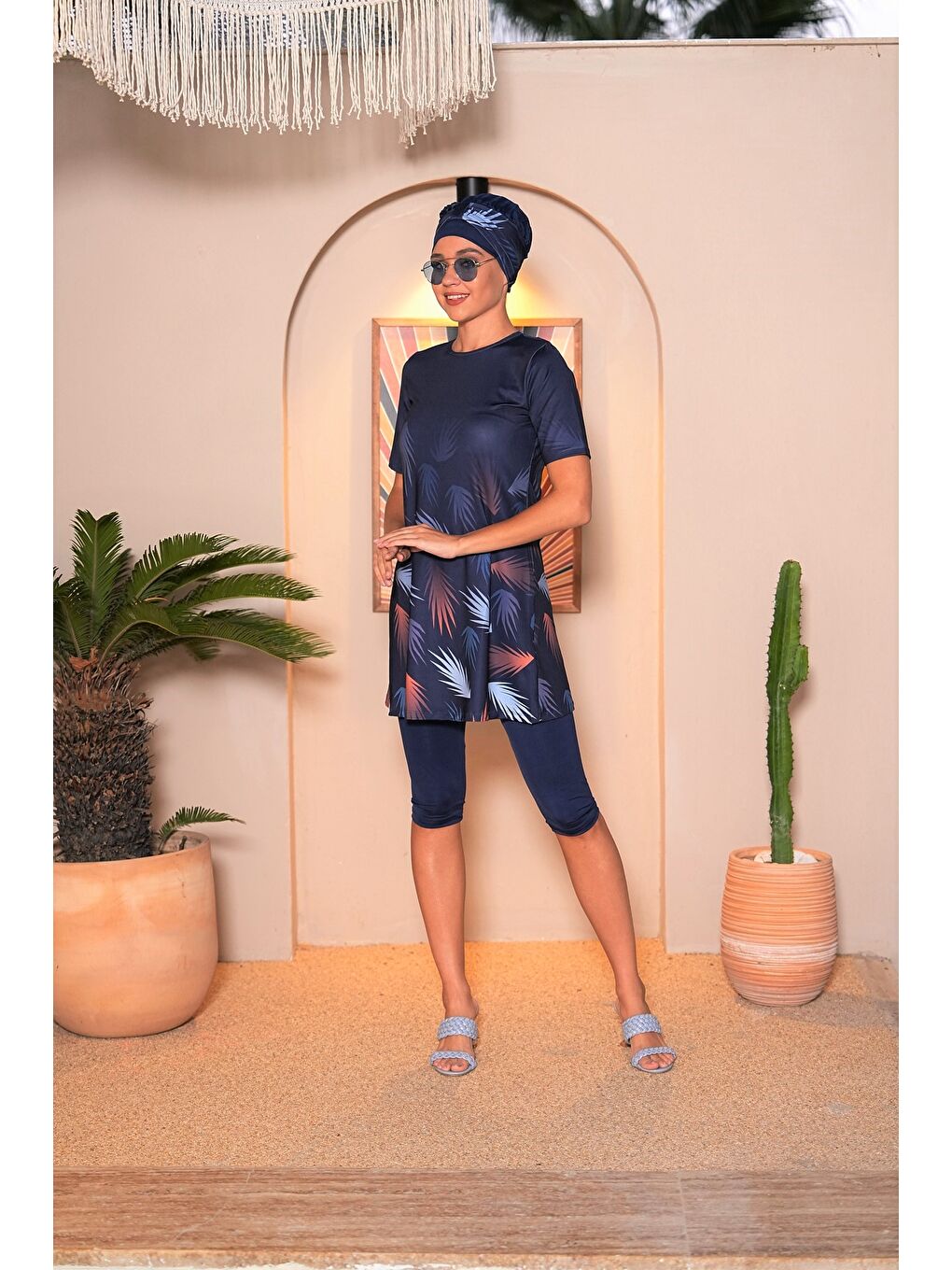 Lacivert Pano Desenli Kısa Kol Yarı Kapalı Tesettür Mayo 3191-1